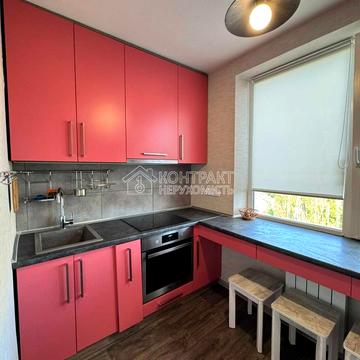 Перемоги просп., 72