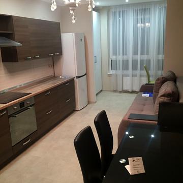 Академіка Глушкова просп., 9-Г