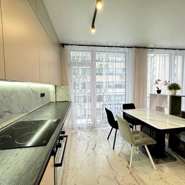 Євгена Коновальця вул., 37-А