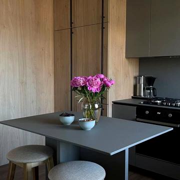 Михайла Грушевського вул., 34/1