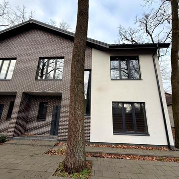 Марії Зерової вул. (Мічуріна), 2г