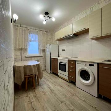 Данченка вул., 3б