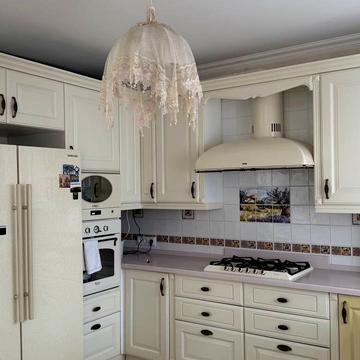 Єрощенка вул., 12-А