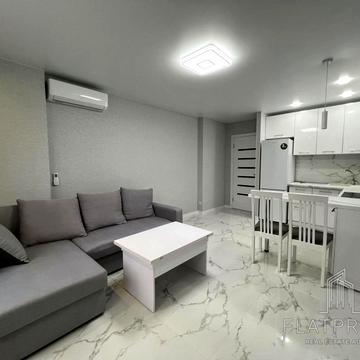 Михайла Максимовича вул. (Онуфрія Трутенка), (Будинок 5)