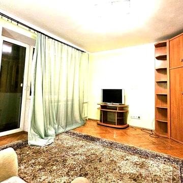 Лесі Українки бульв., 30-А