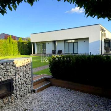 Садова вул.