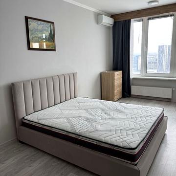 Дніпровська набережна вул., 20-А