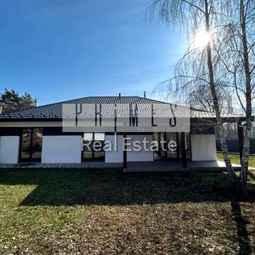 Весняна вул.