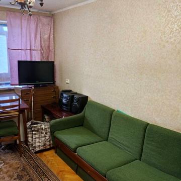 Героїв Харкова просп. (Московський), 228