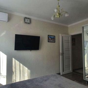 Городоцька вул., 25