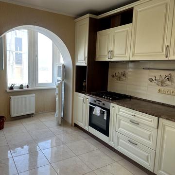 Панаса Мирного вул., 7/1