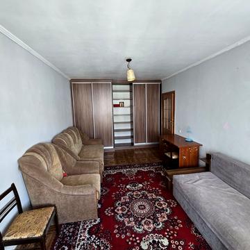 Червоної Калини просп., 22