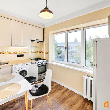 Ігоря Турчина вул. (Василя Блюхера), 13