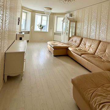 Івана Богуна проїзд, 5