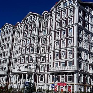 Дмитра Луценка вул. (Крейсера "Аврора"), 12