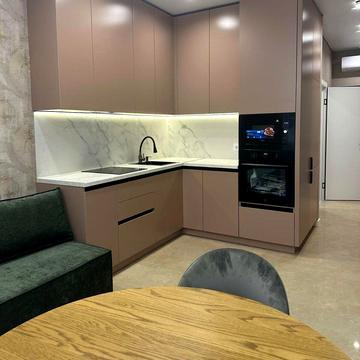 Краснова вул., (66 перлина)