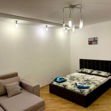 Генерала Миколи Юнаківа вул., 9б