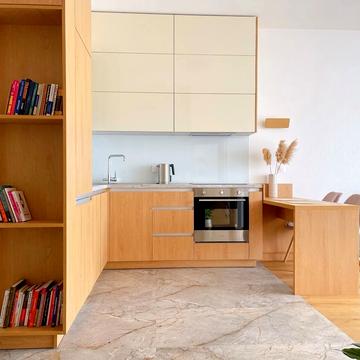 Джона Маккейна вул. (Івана Кудрі), 1