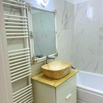 Кирила Трильовського вул., 5