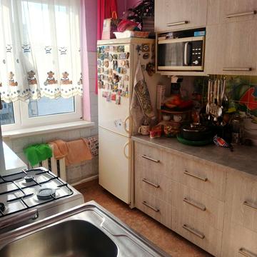 Пасічна вул., 96