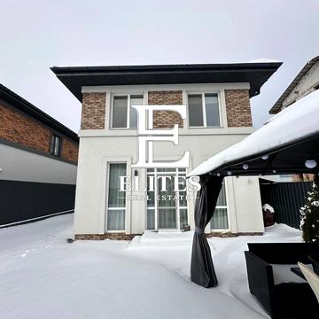 Полтавська, 33