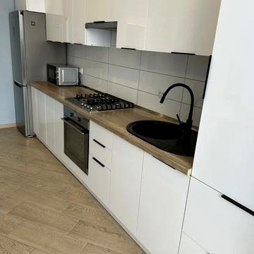 Височана вул., (Будинок 7)