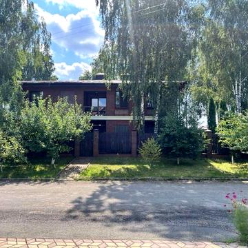 Володимира Сікевича вул., 16