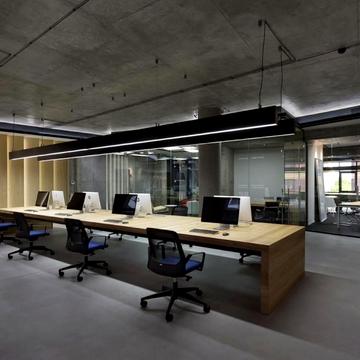 Євгена Коновальця вул. (Щорса), 36