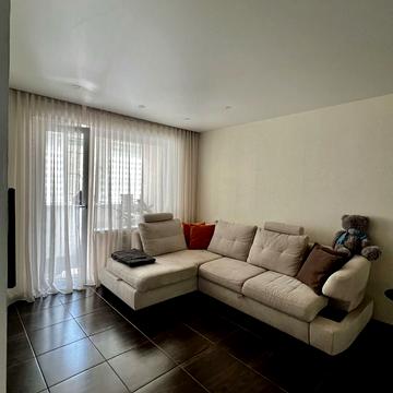 Янтарна вул., 79