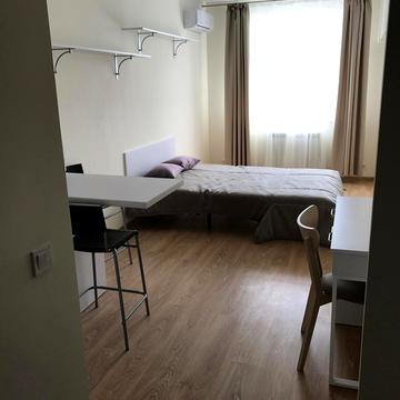 Машинобудівна вул., 41