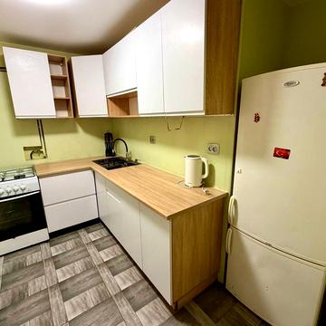 Олександра Поля просп. (Кірова), 94-А