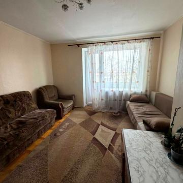 Клима Савури вул., 5