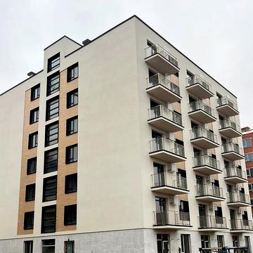 Євгена Коновальця вул., (Будинок 14)