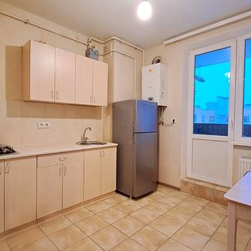 Торгова вул., 23