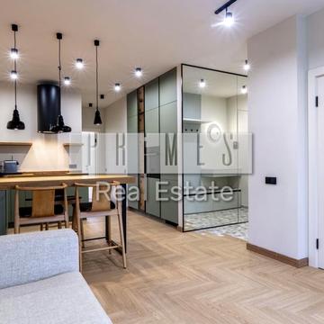 Березнева вул., 12