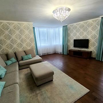 Юлії Здановської вул. (Ломоносова), 71-Е