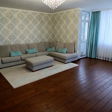 Юлії Здановської вул. (Ломоносова), 71-Е