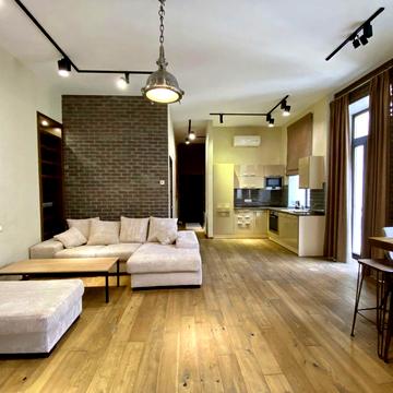 Антоновича вул. (Горького), 24