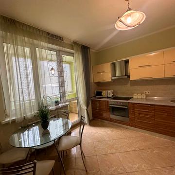 Михайла Гришка вул., 9