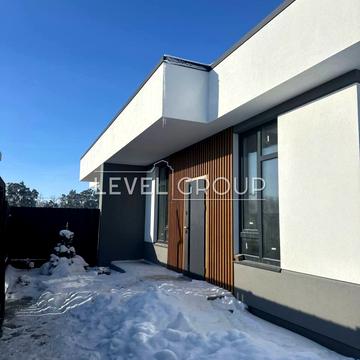 Янтарна вул.