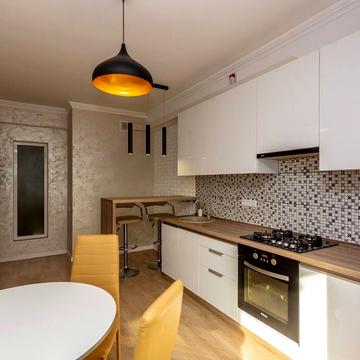 Івана Огієнка вул. (), 10