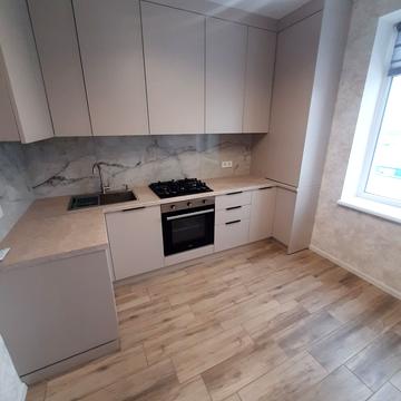 Трудова вул., 9/4