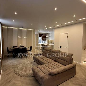 Миколи Леонтовича вул. (Толстого), 12