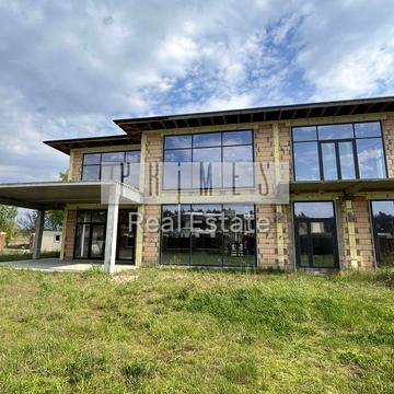 Старокиївська вул., 1а