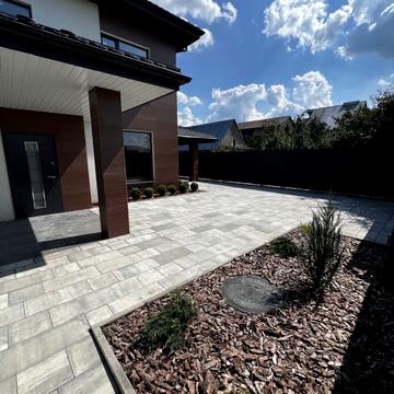 Гаражна вул., 39б