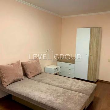 Андрія Малишка вул., 21