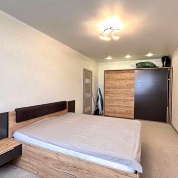 Боголюбова вул., 13