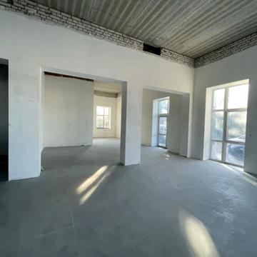 Домбровського вул., 75