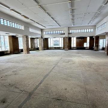 Молодіжна вул., 54