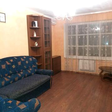 Академіка Філатова вул., 27